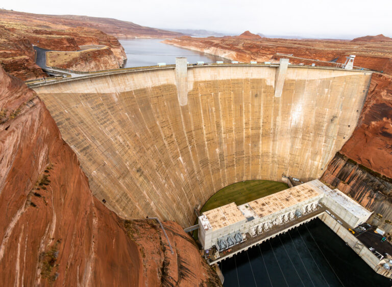 Photos: Glen Canyon Dam, Arizona, December 2019