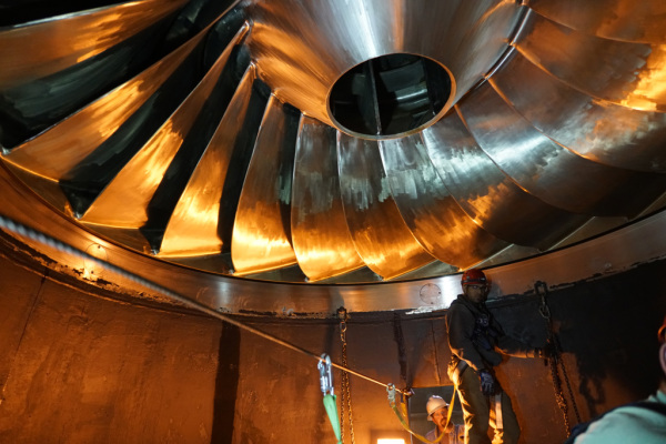 Hydroelectric turbine at Glen Canyon Dam photo