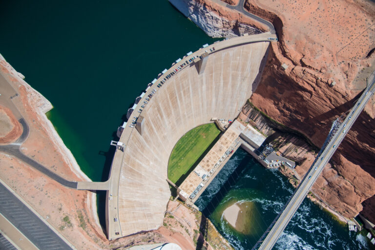 Photos: South Lake Powell and Glen Canyon Dam, May 2021